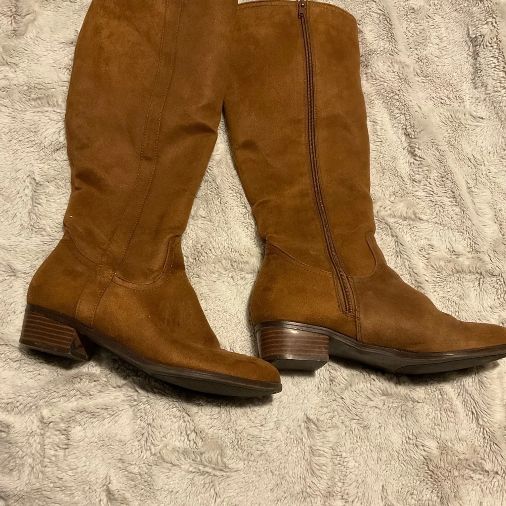 JUST Fab Saddle Brown Knee Boots